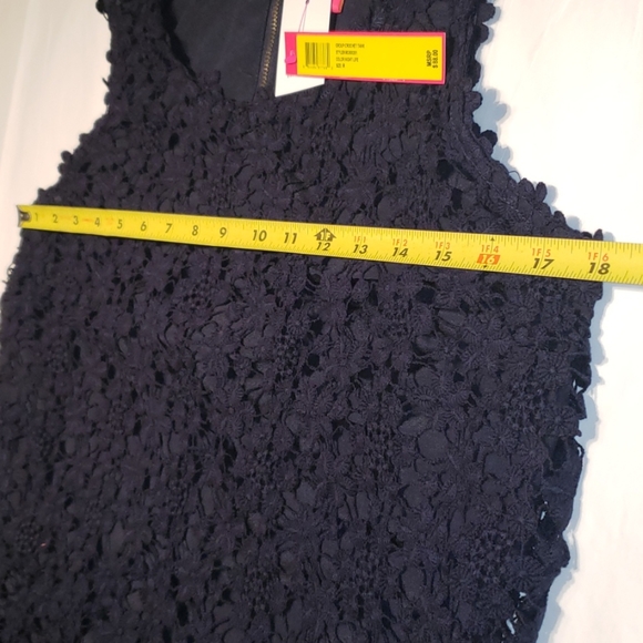Catherine Malandrino New Crochet LACE Tank Top Blouse Cotton Back Zip NAVY Sexy! - Picture 6 of 9